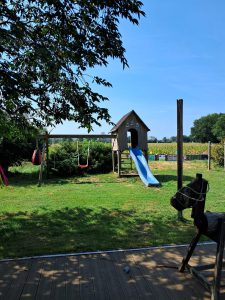 e7a0f11e-7ee6-404b-bee9-d95f6a8b9a56